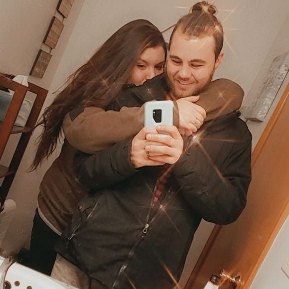 Meet your Posher, Jessica - Picture 1 of 1